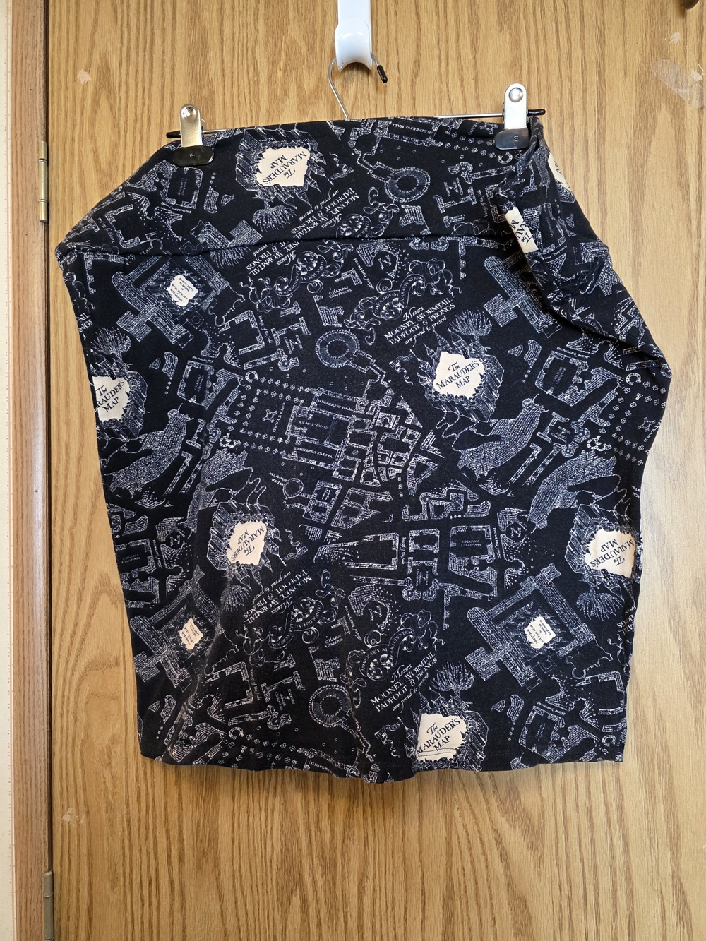 torrid Black and Cream Pencil Skirt with Map Motif